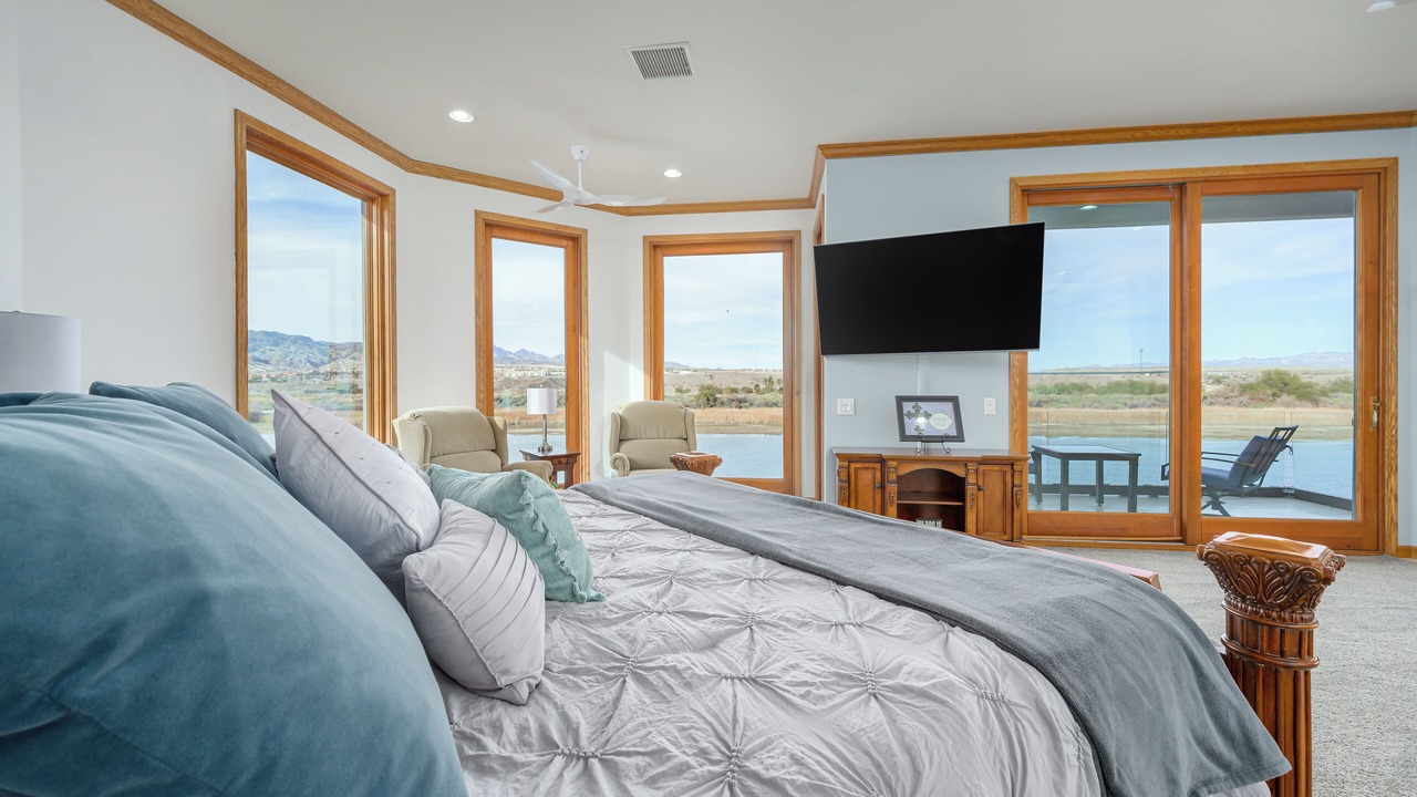 Photo of Patio Balcony in Holiday Shores