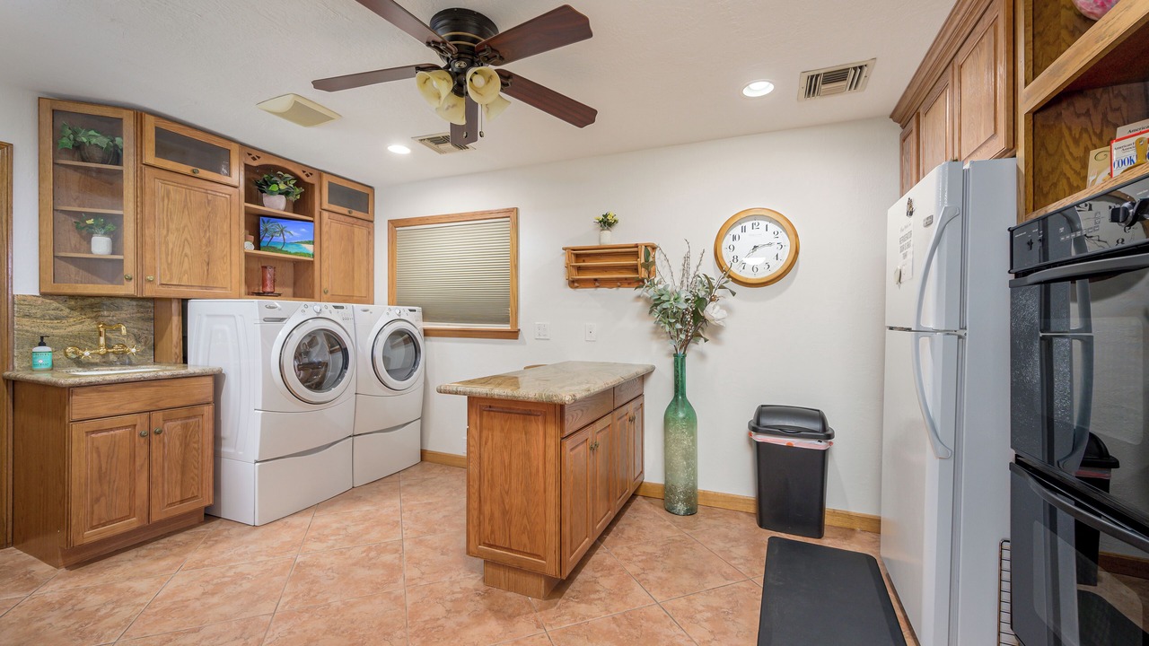 Photo of Bedroom in Holiday Shores