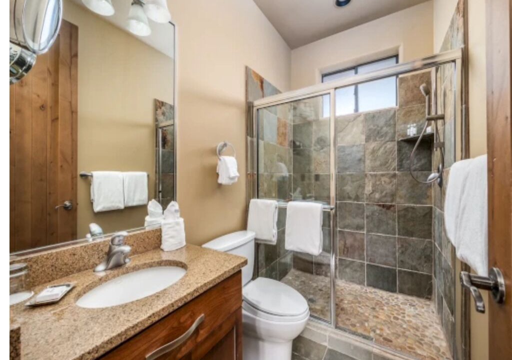 Photo of Bathroom in Ivins