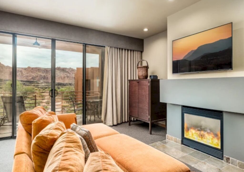 Photo of Livingroom in Ivins