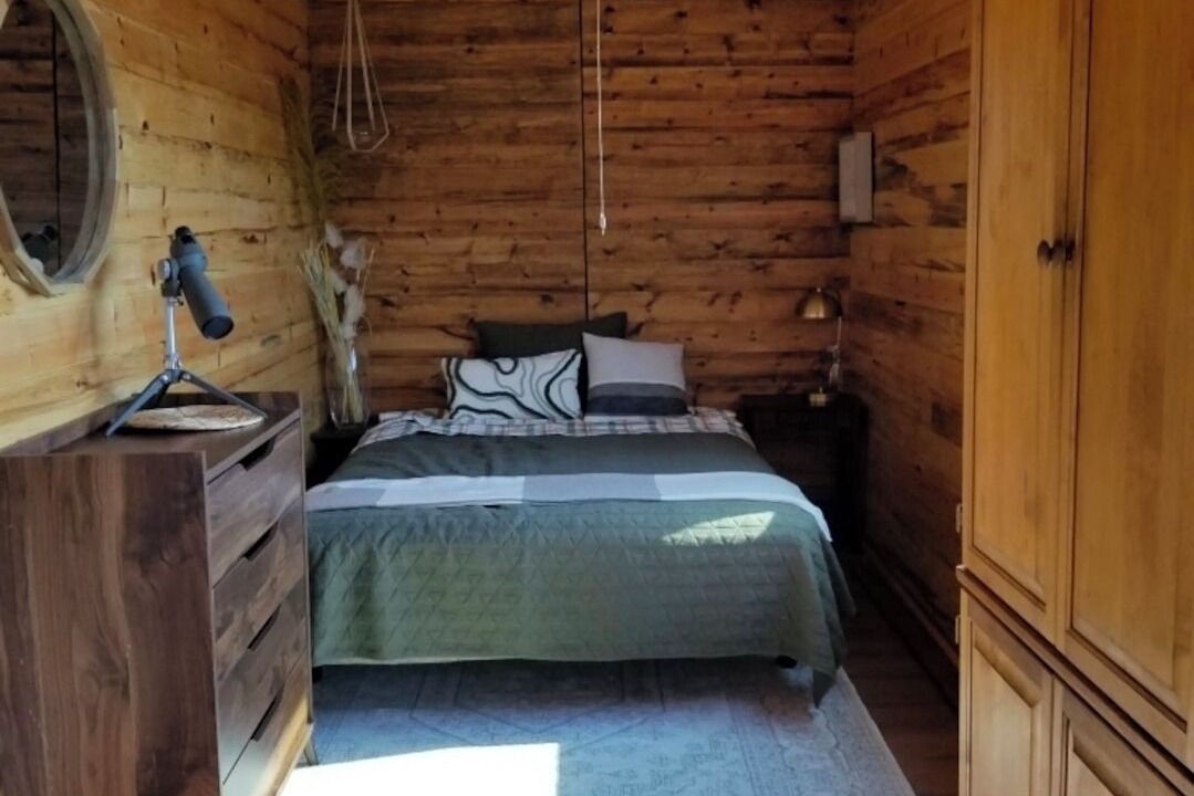 Photo of Bedroom in Oakridge