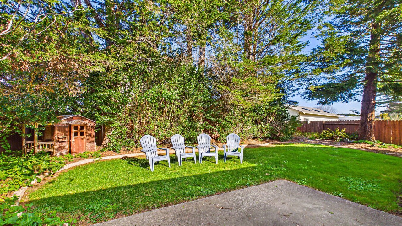 Photo of Patio Balcony in McKinleyville