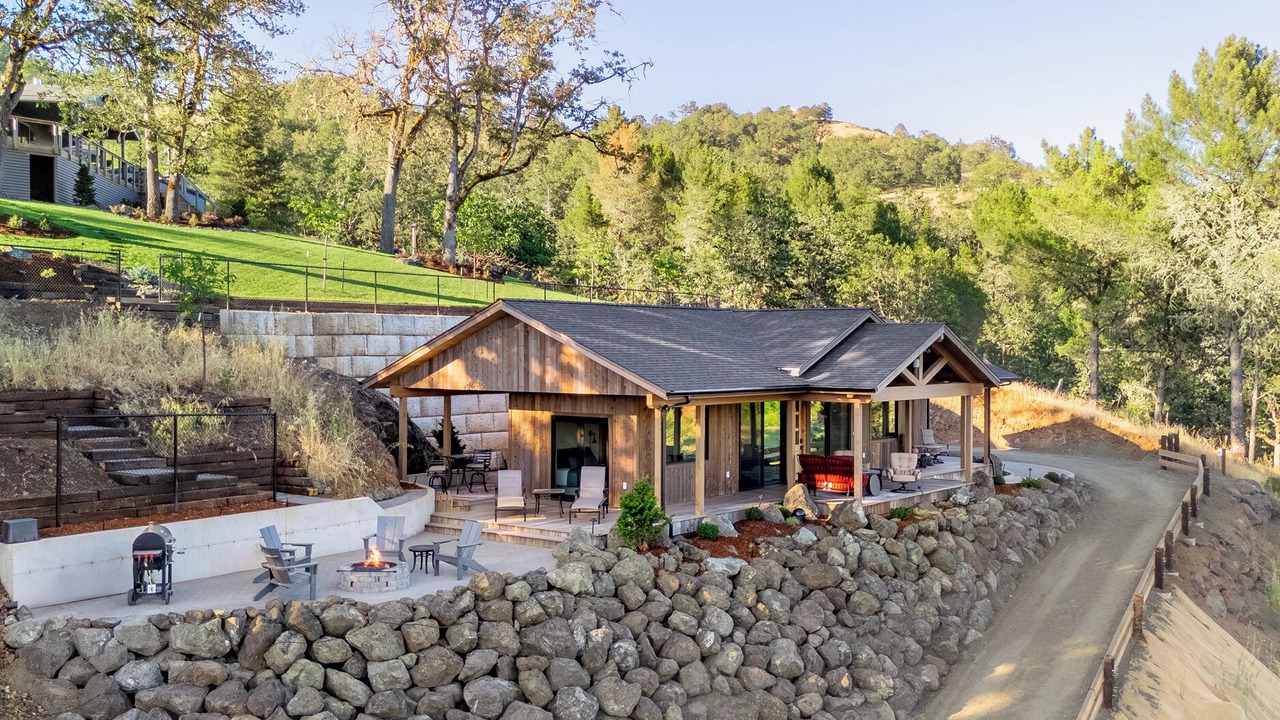 Photo of Outdoor in Roseburg