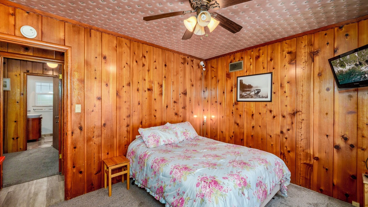 Photo of Bedroom in Al Tahoe