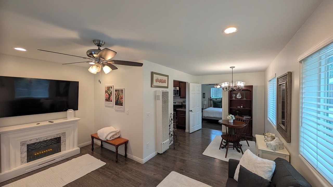 Photo of Livingroom in Valley Center