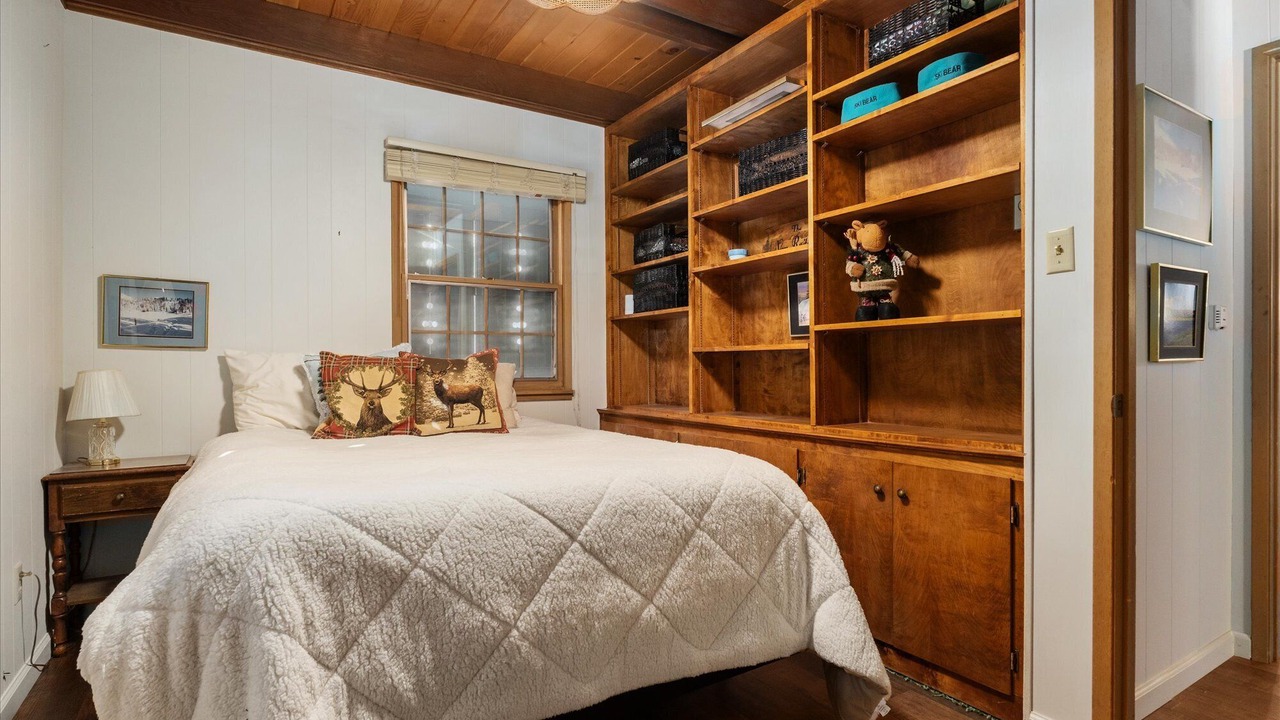 Photo of Bedroom in Bear Valley