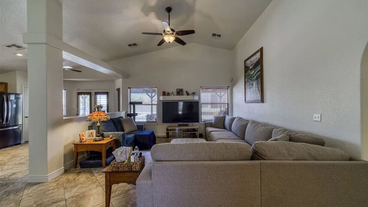 Photo of Livingroom in Fort Mohave