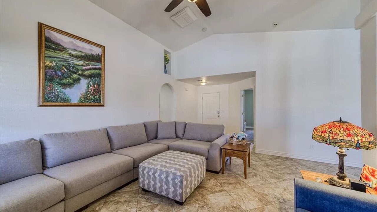 Photo of Livingroom in Fort Mohave