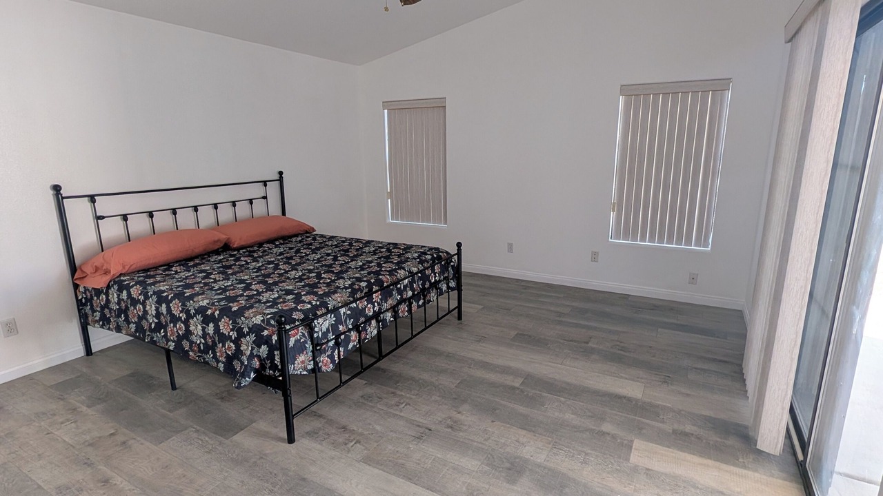 Photo of Bedroom in Bullhead City