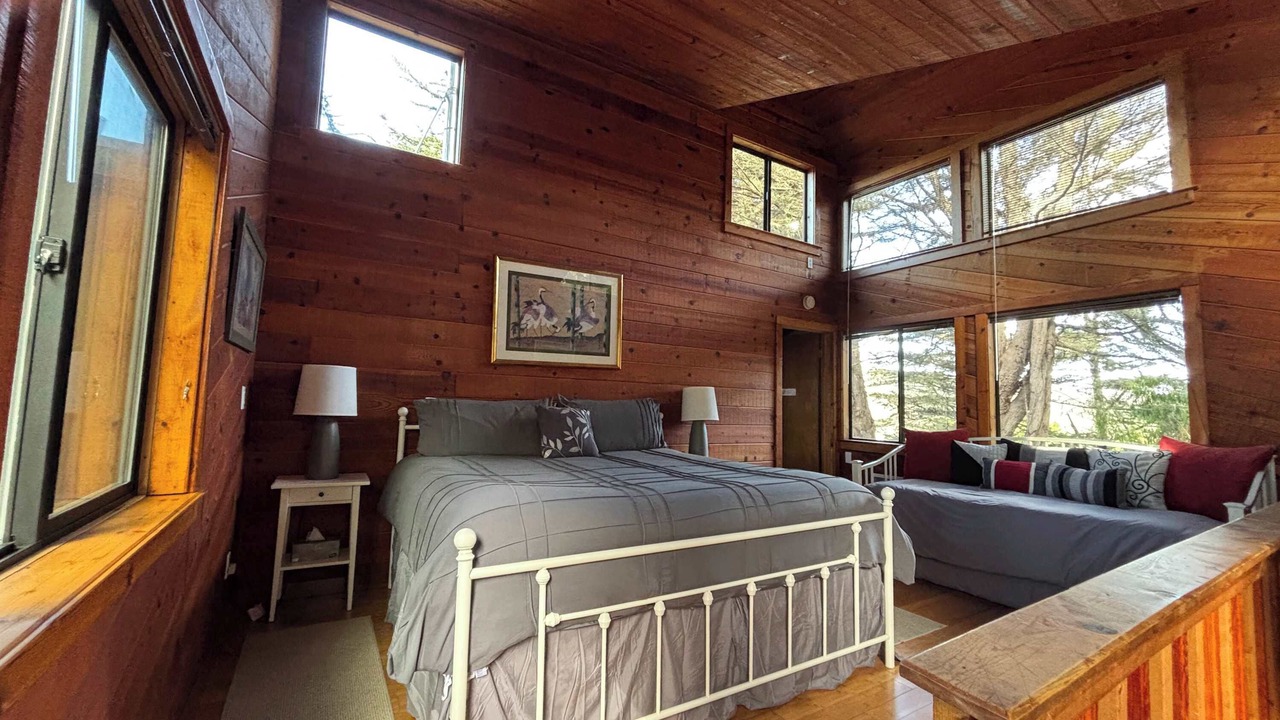 Photo of Bedroom in Occidental