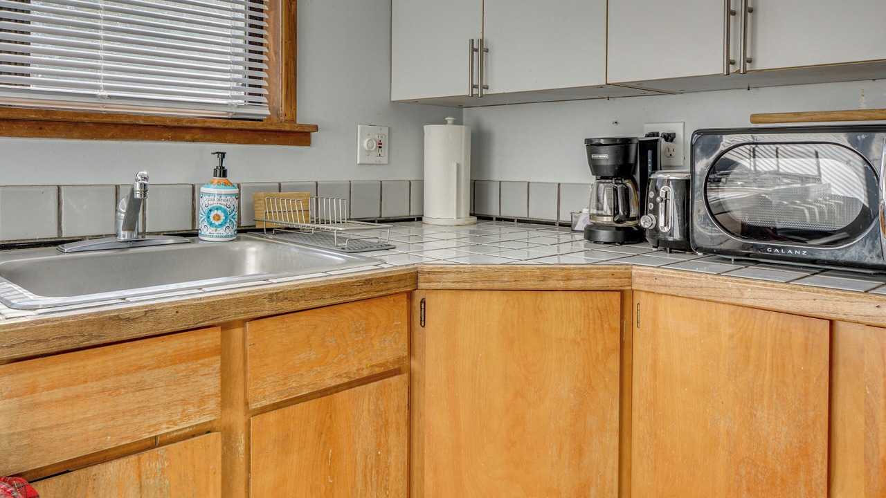 Photo of Kitchen in Siskiyou-Hargadine Historic District