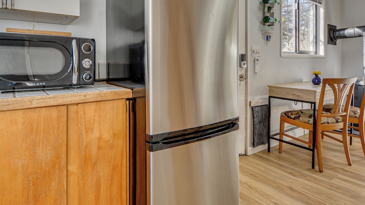 Photo of Kitchen in Siskiyou-Hargadine Historic District