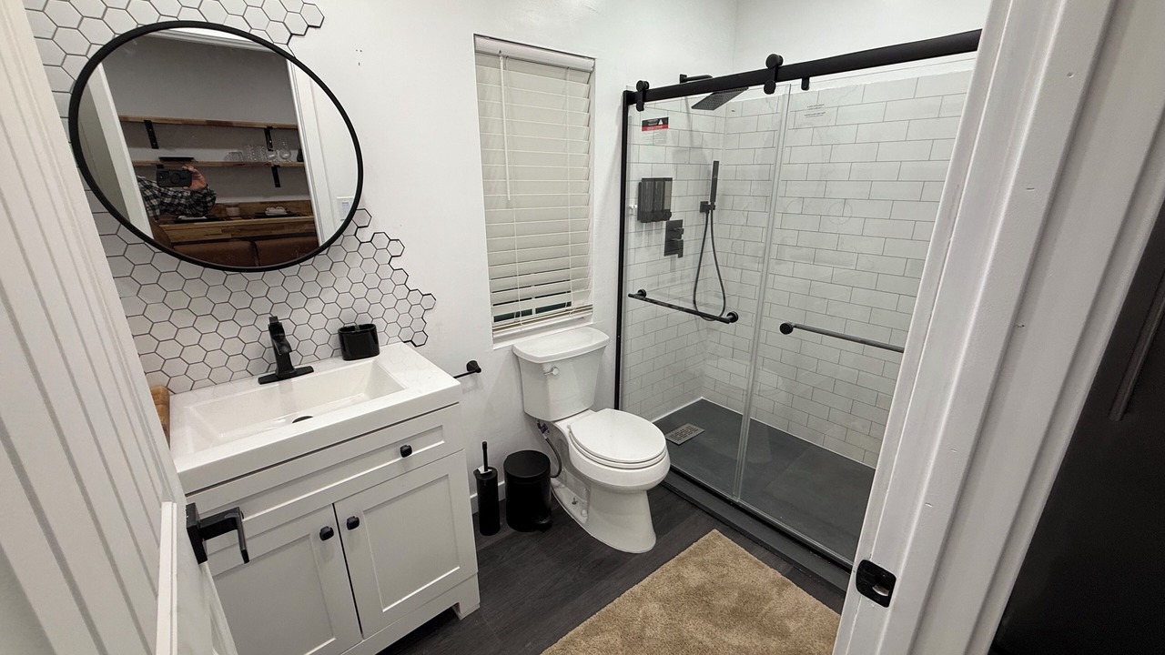 Photo of Bathroom in Cottonwood-Verde Village