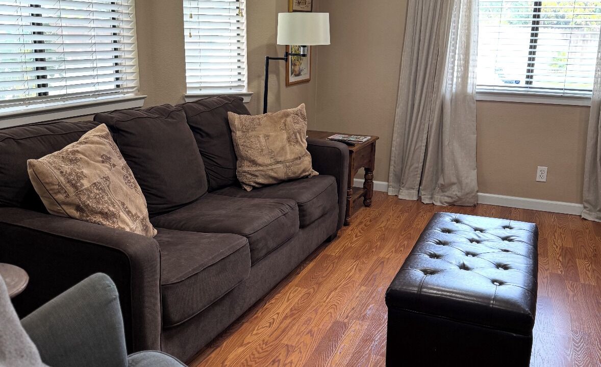 Photo of Livingroom in Chico