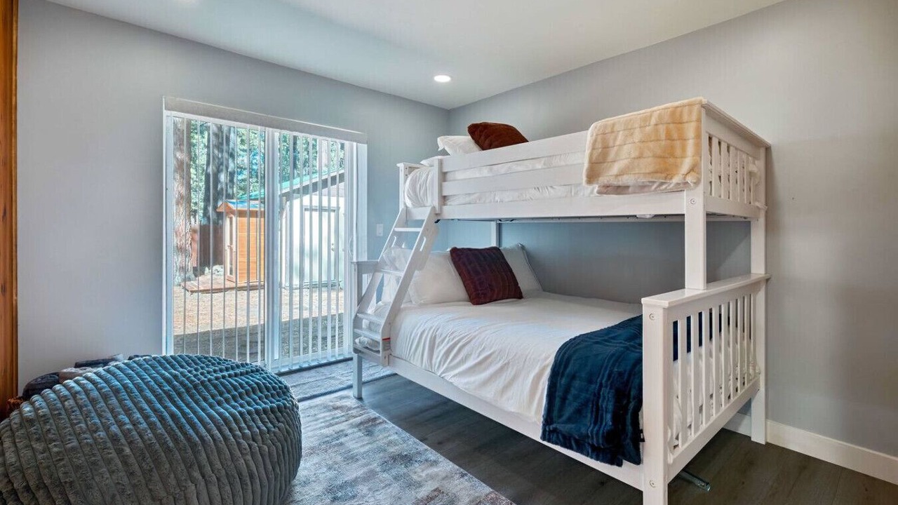 Photo of Bedroom in Sierra Tract