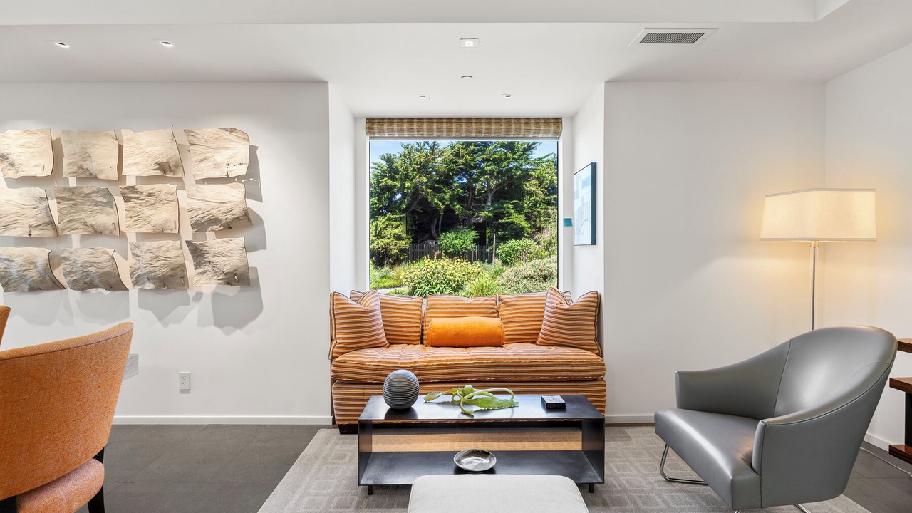 Photo of Livingroom in Sea Ranch