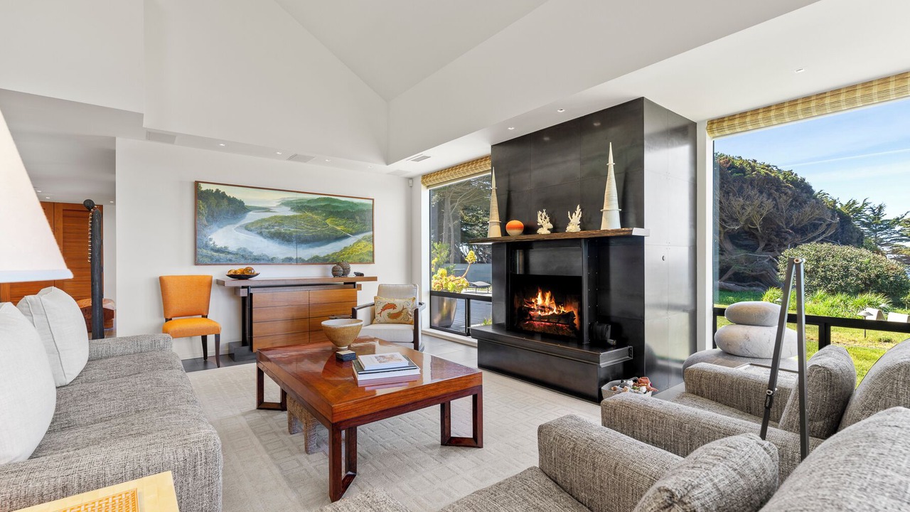 Photo of Livingroom in Sea Ranch