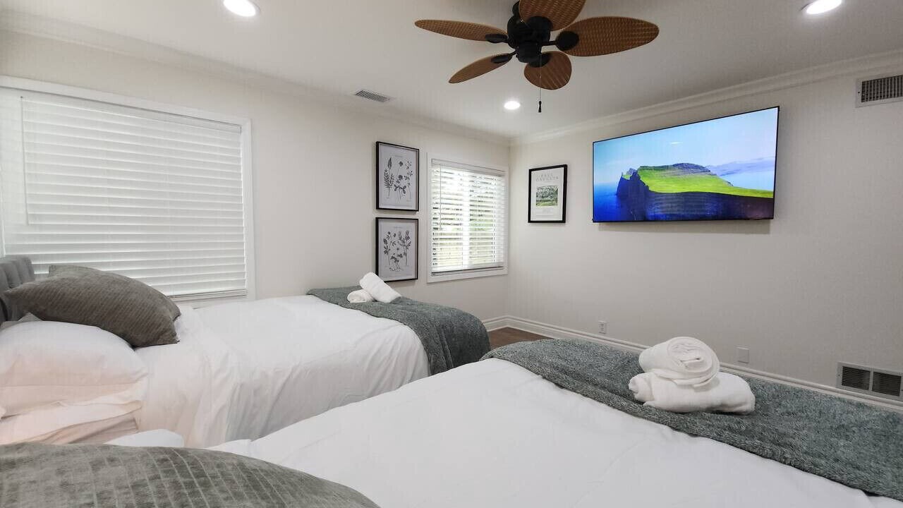 Photo of Bedroom in North Tustin