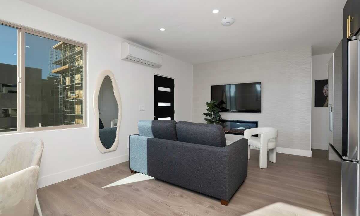 Photo of Livingroom in Bankers Hill