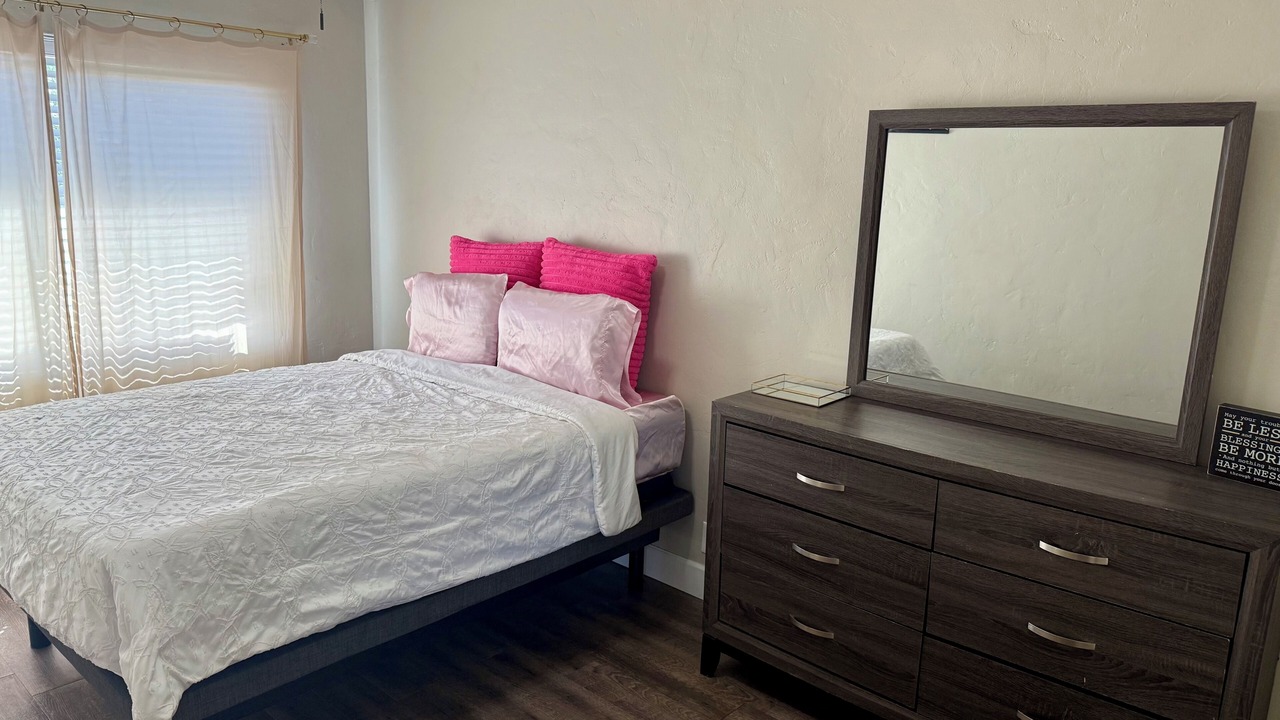 Photo of Bedroom in Coronado