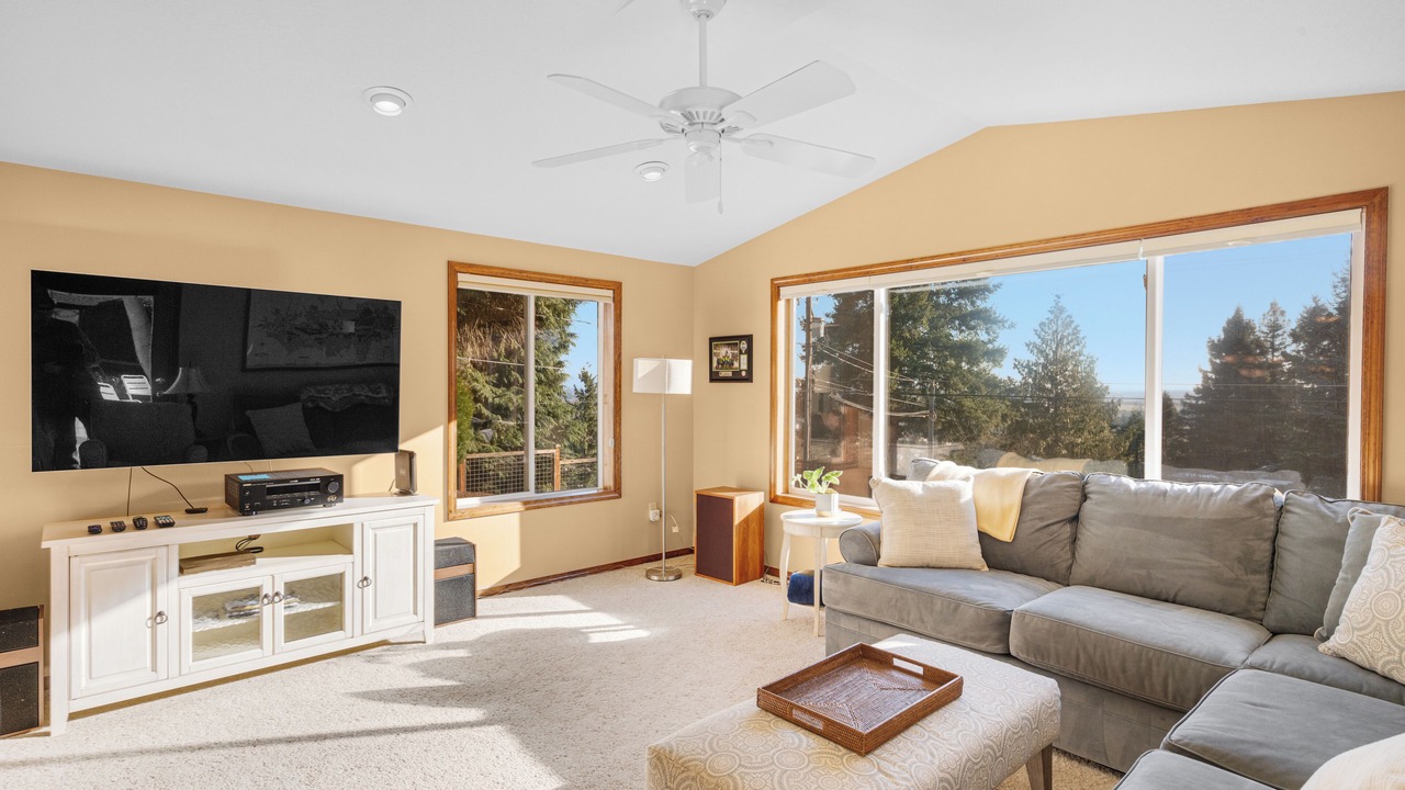 Photo of Livingroom in Dundee