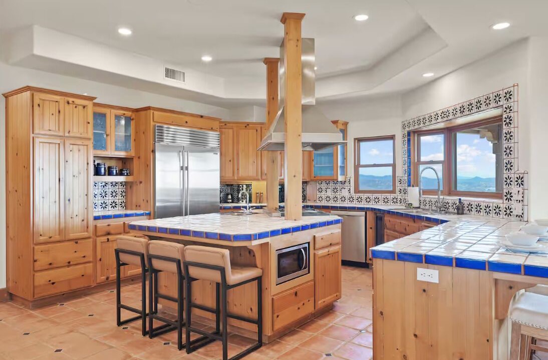 Photo of Kitchen in Valley Center