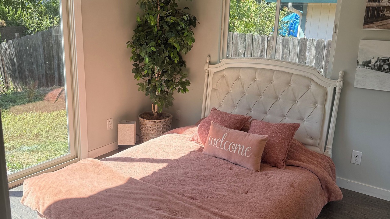Photo of Bedroom in Kelseyville