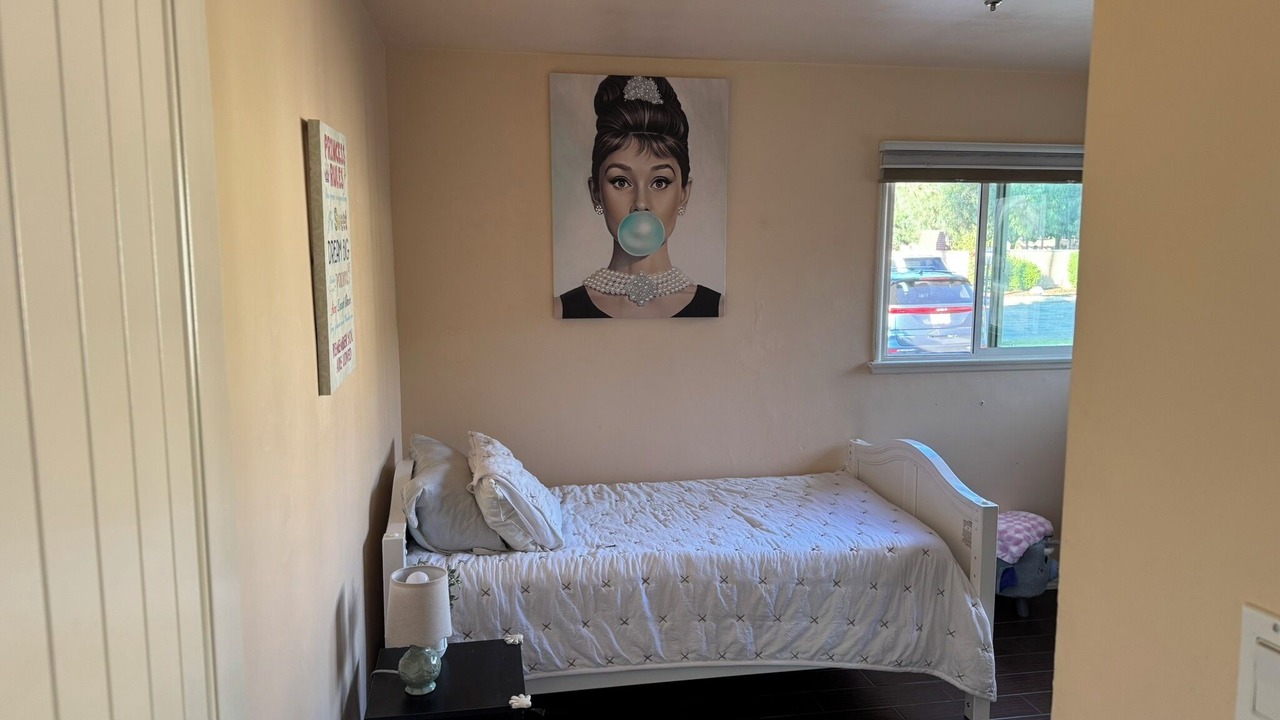 Photo of Bedroom in Covina