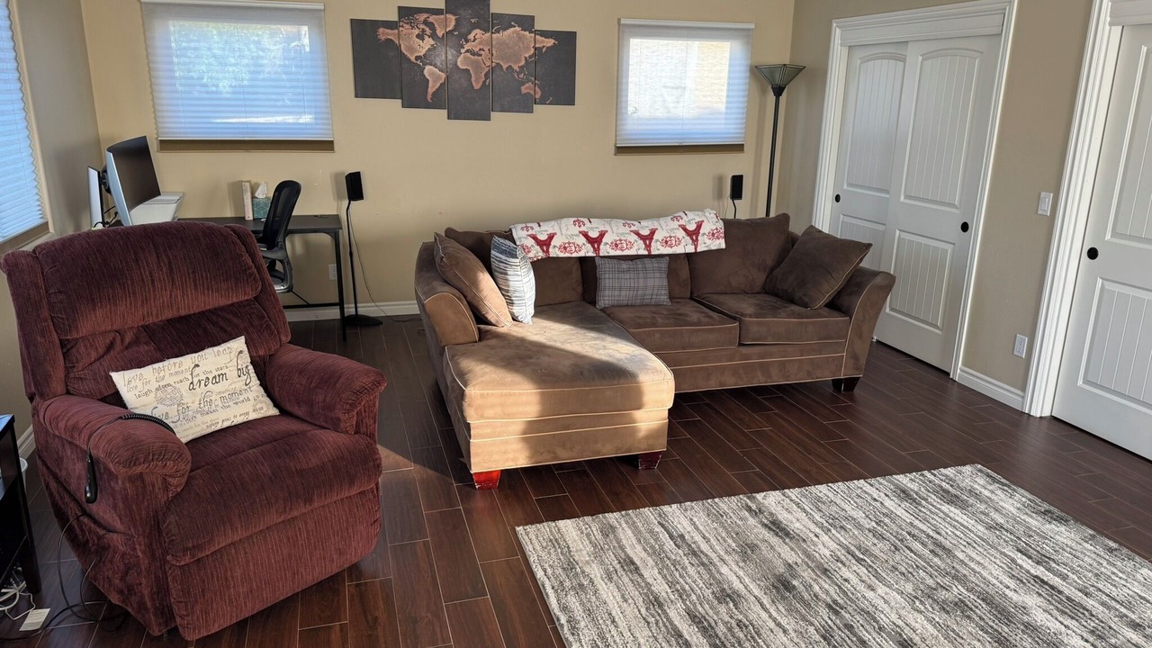 Photo of Livingroom in Covina
