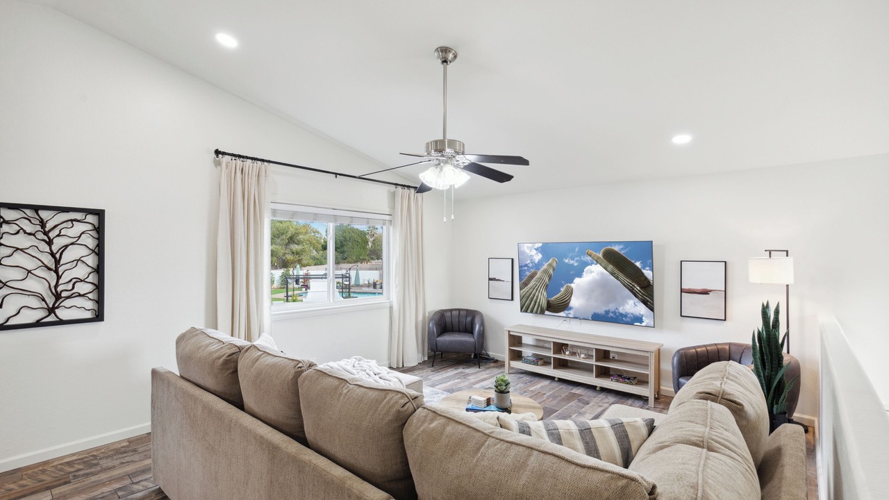 Photo of Livingroom in Stoneybrook