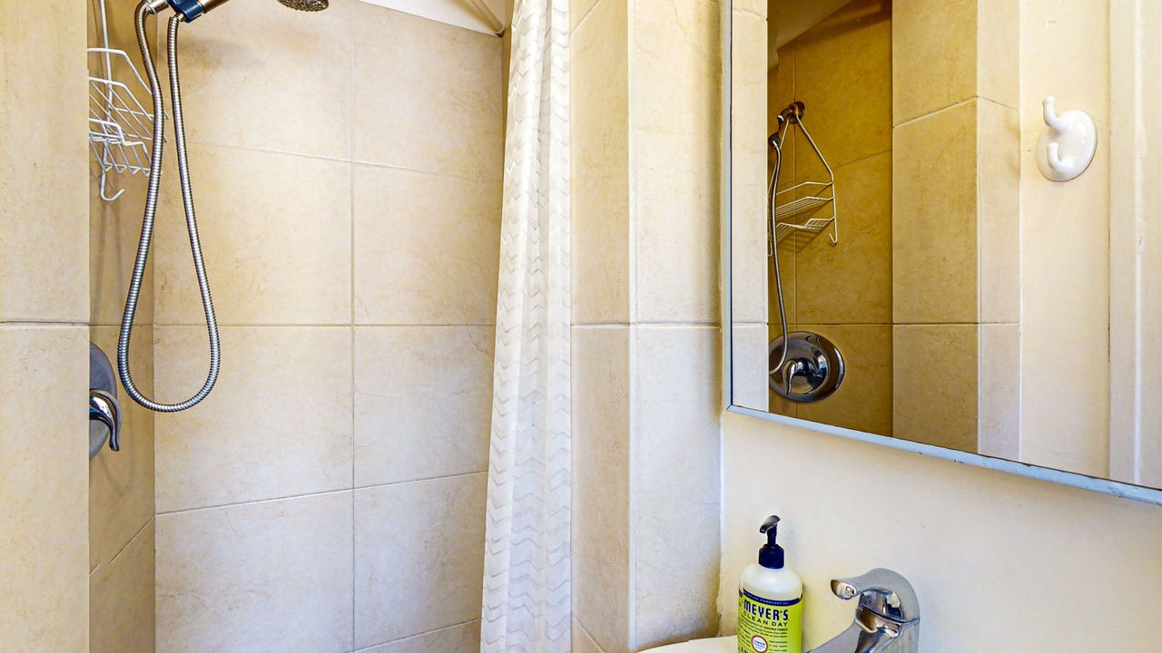 Photo of Bathroom in Townsite