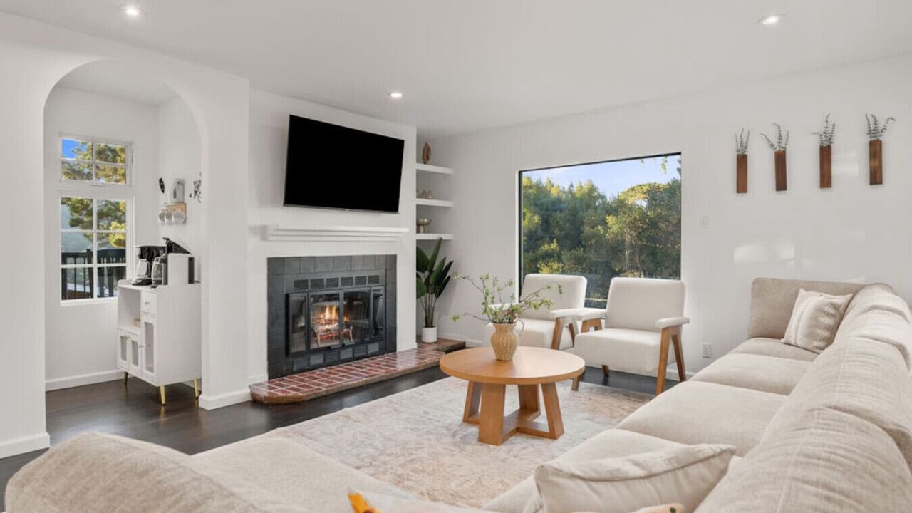 Photo of Livingroom in Tamalpais-Homestead Valley