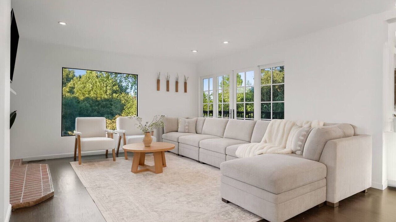 Photo of Livingroom in Tamalpais-Homestead Valley