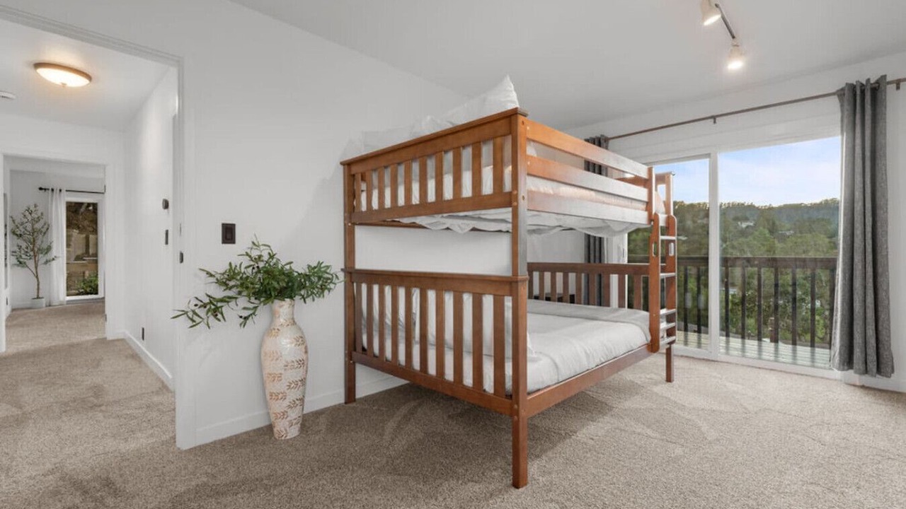 Photo of Bedroom in Tamalpais-Homestead Valley