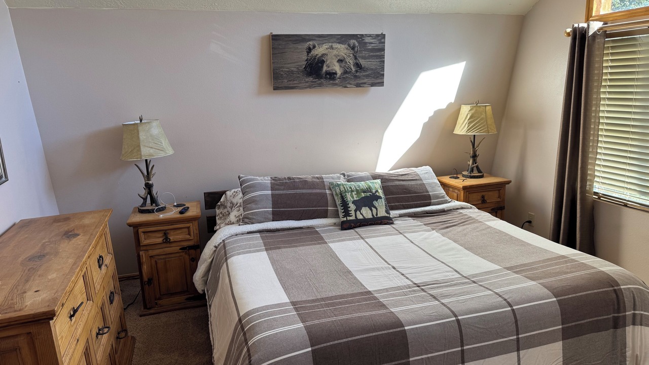 Photo of Bedroom in Meadow View Heights