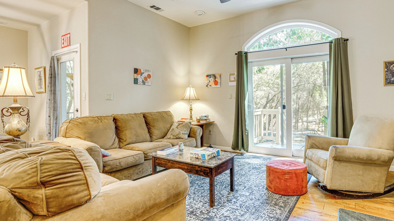 Photo of Livingroom in Shenandoah Valley