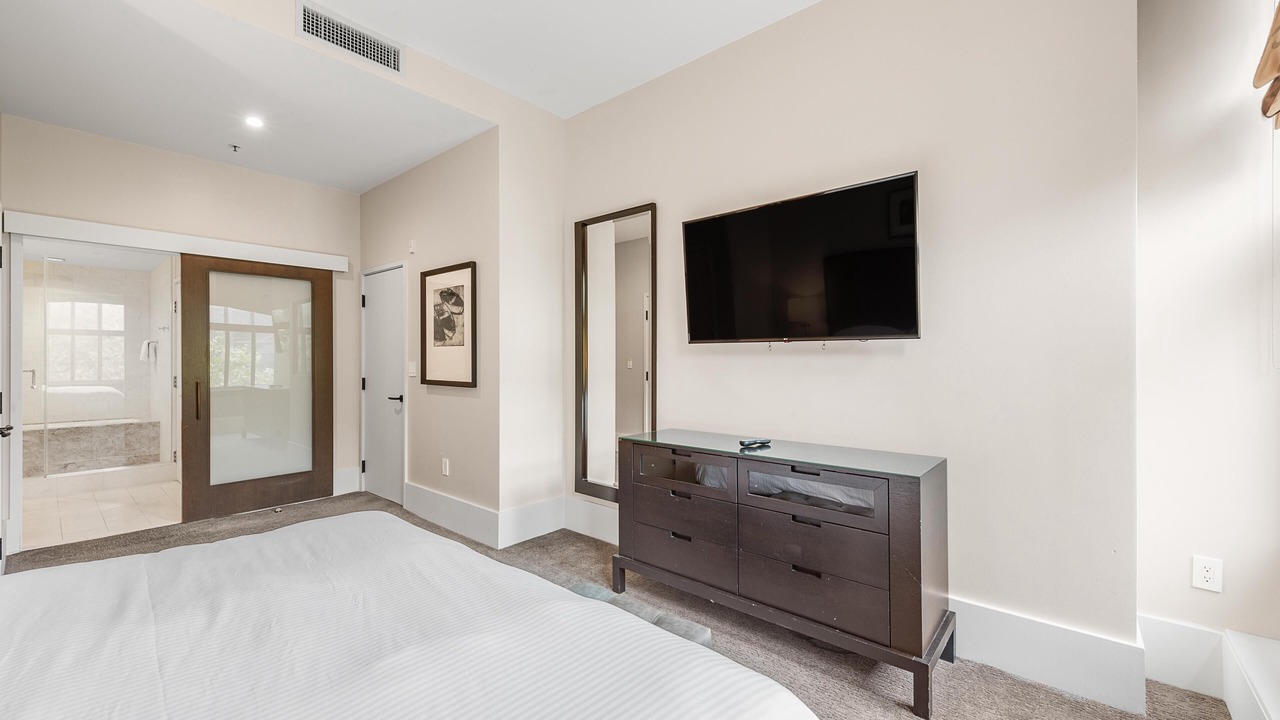 Photo of Bedroom in Fisherman's Wharf