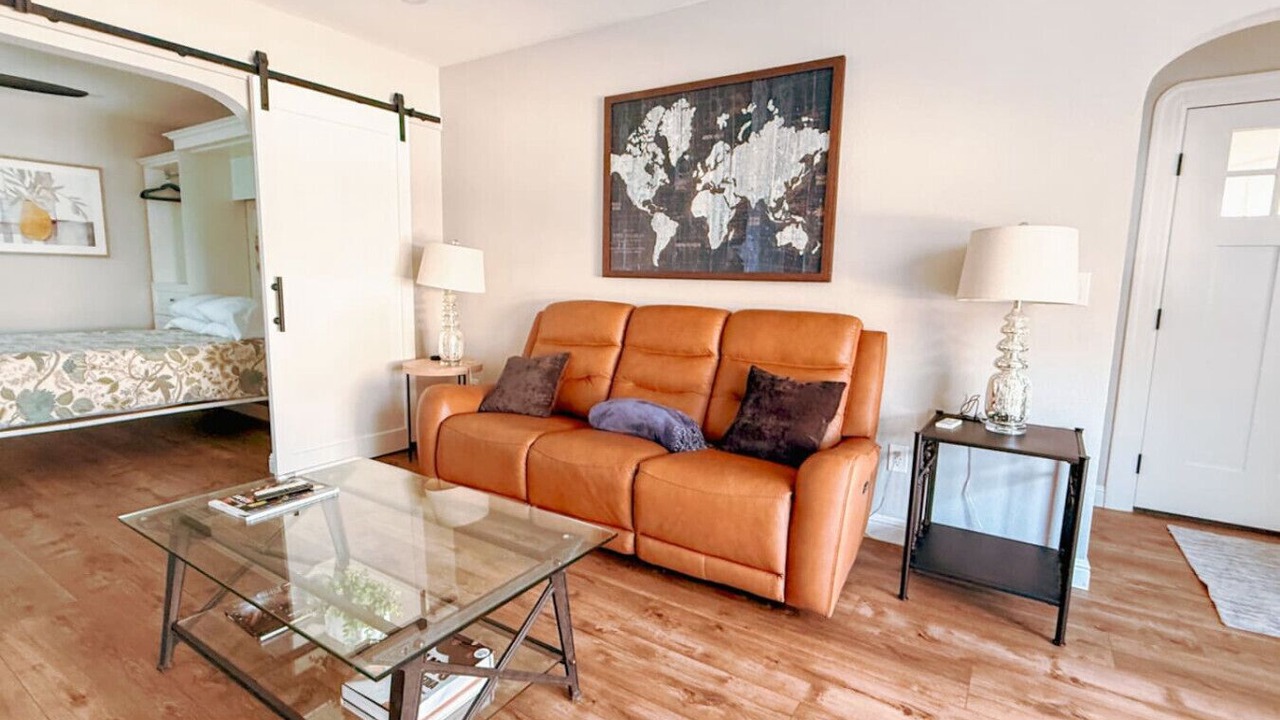 Photo of Livingroom in Concord