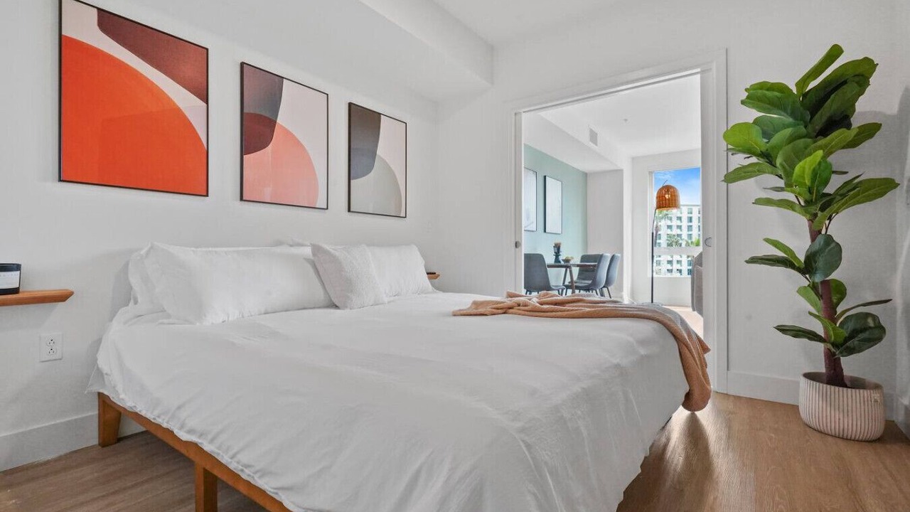 Photo of Bedroom in Costa Mesa