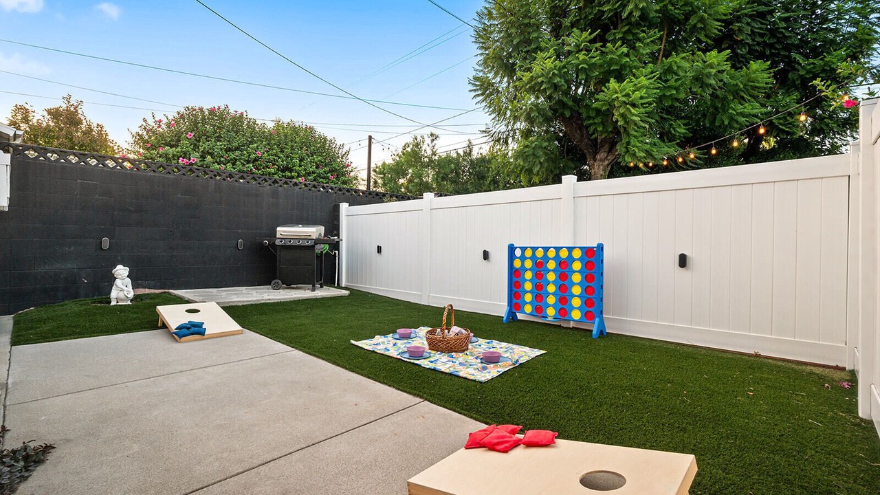 Photo of Outdoor in Upland