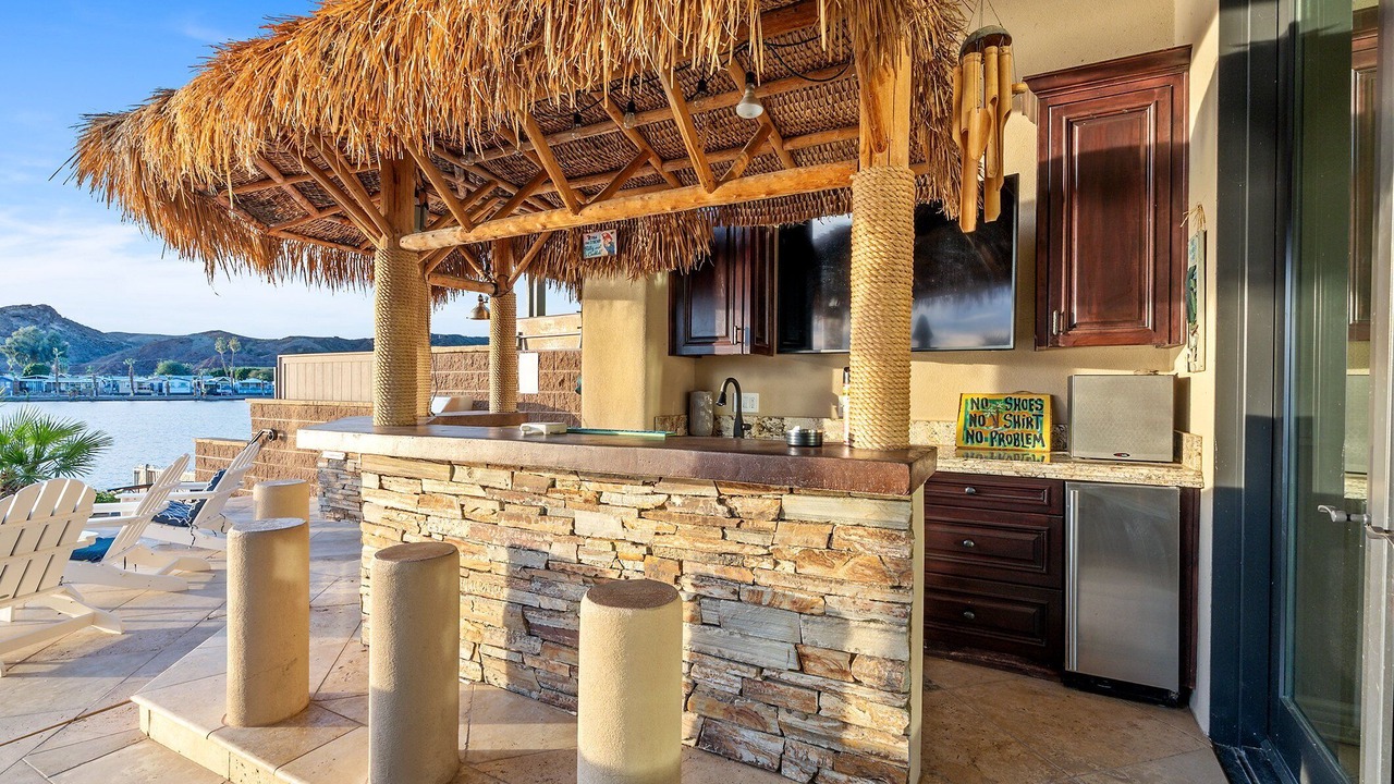 Photo of Patio Balcony in Cienega Springs