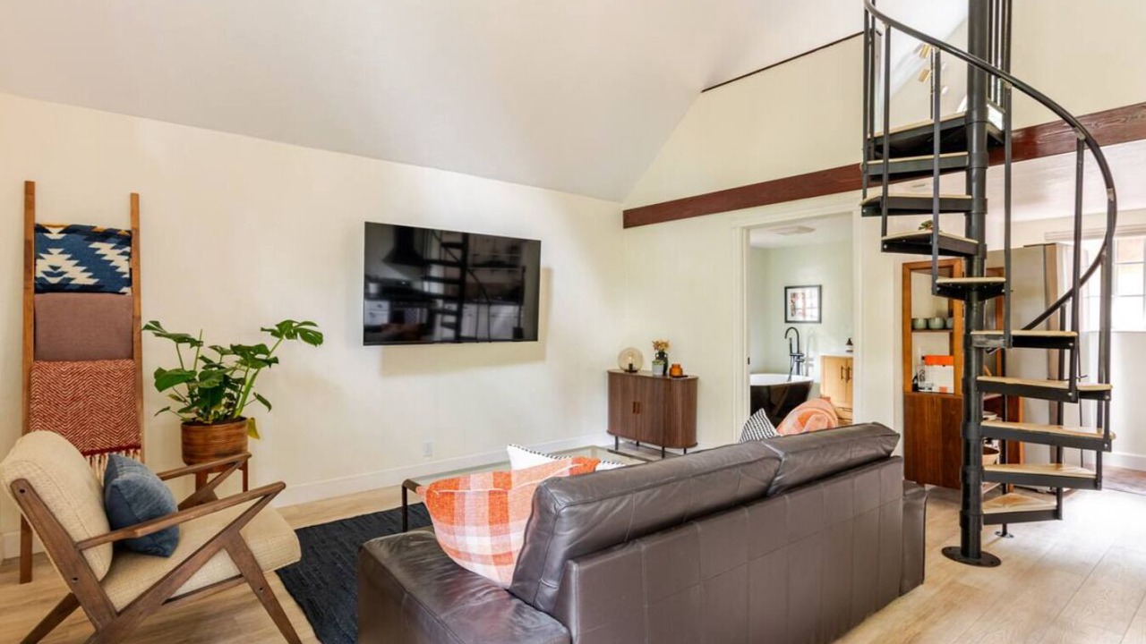 Photo of Livingroom in Boulder Creek