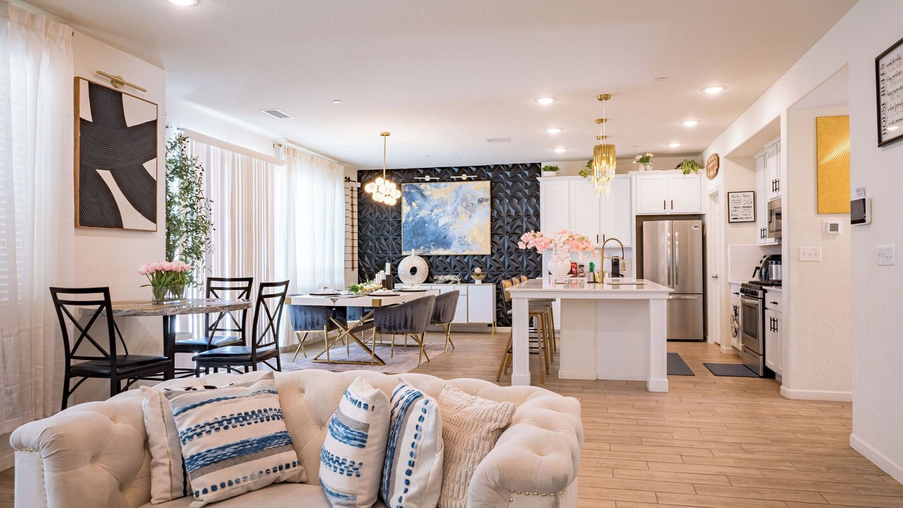 Photo of Livingroom in Raisin