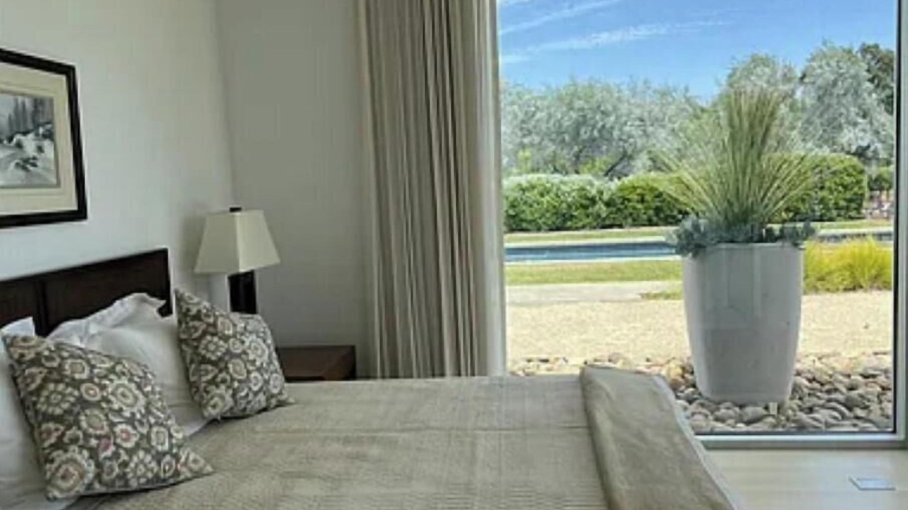 Photo of Bedroom in St. Helena