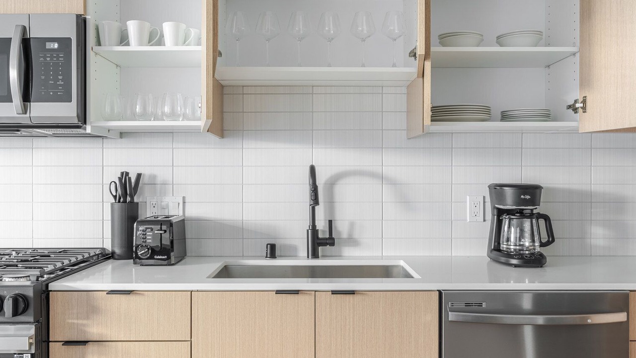 Photo of Kitchen in Newhall
