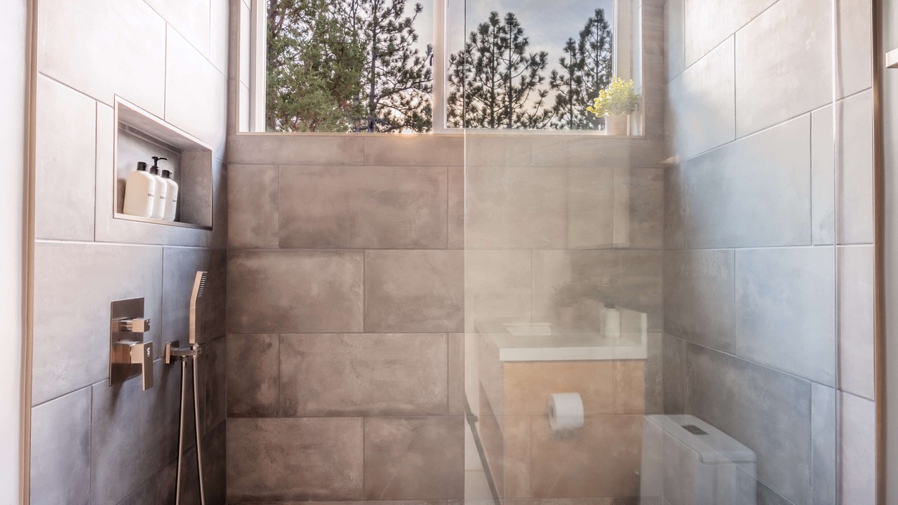 Photo of Bathroom in Upper Moonridge