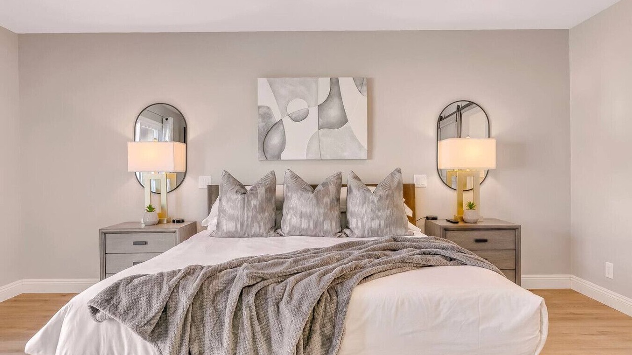 Photo of Bedroom in East Side Costa Mesa