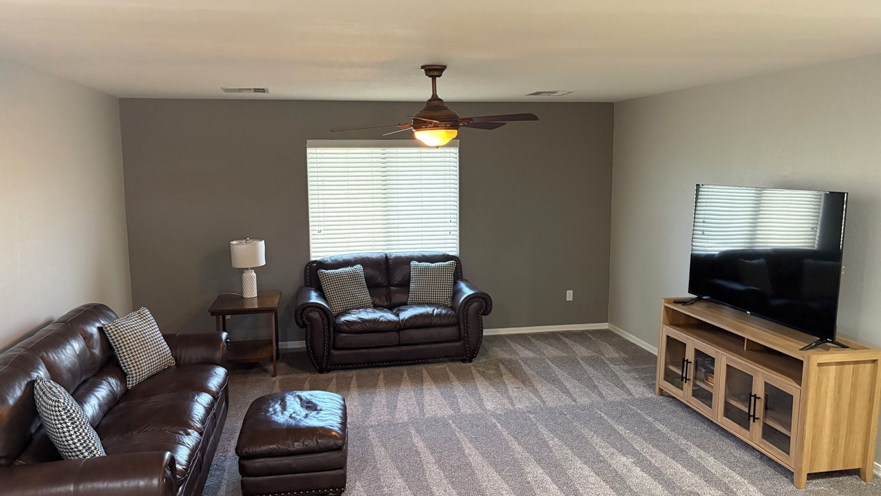 Photo of Livingroom in Surprise Farms