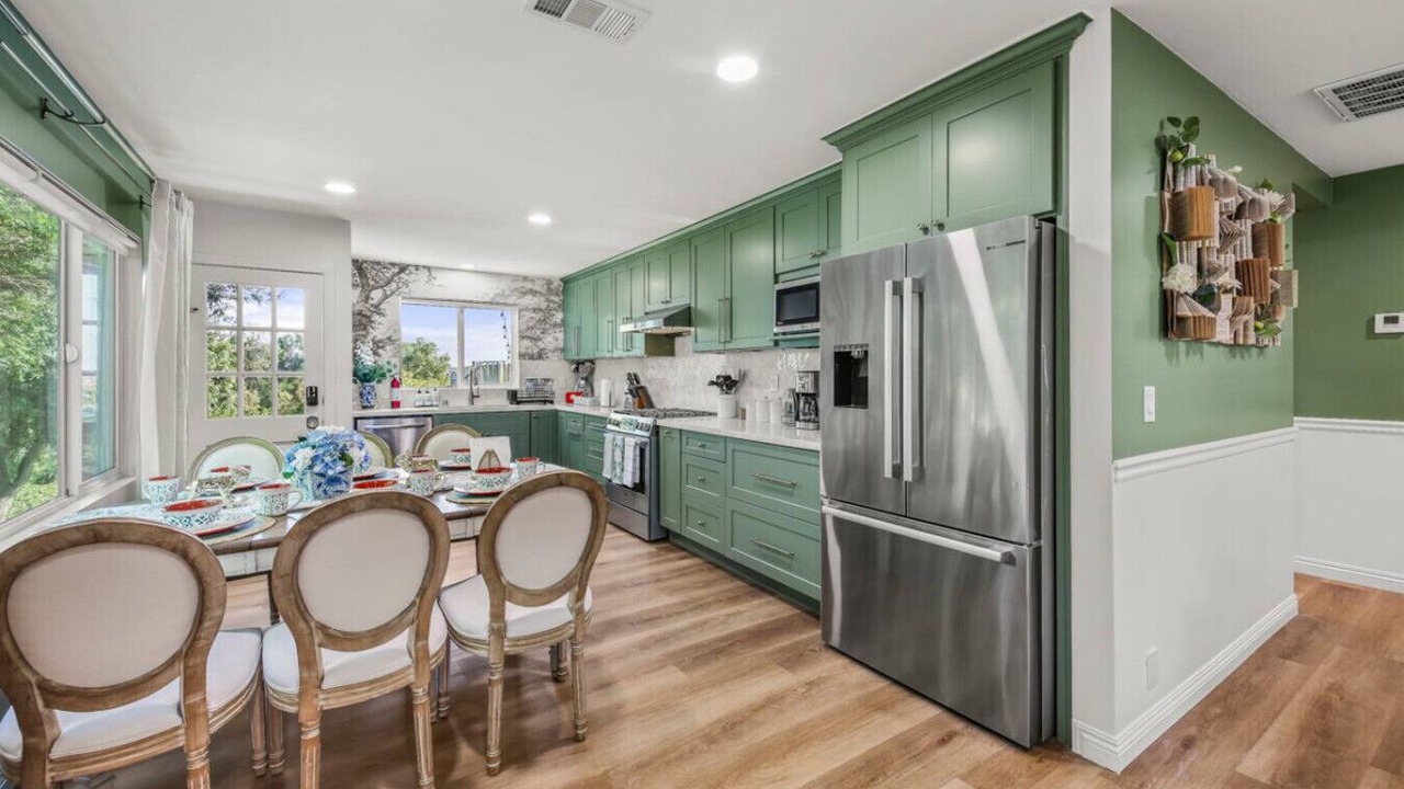 Photo of Kitchen in Orange
