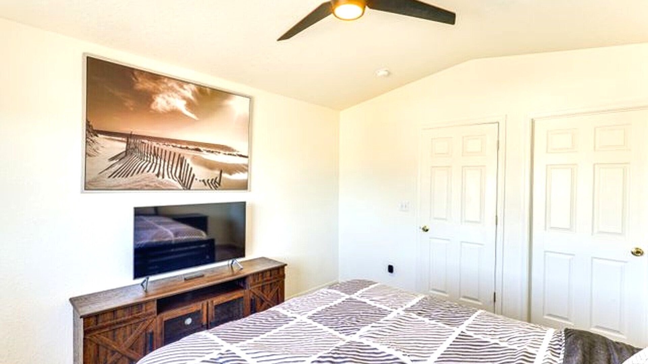Photo of Bedroom in Bullhead City